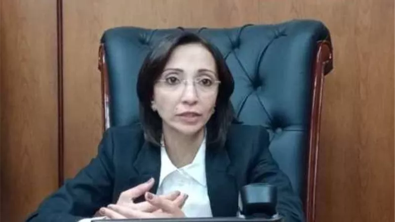 عازر : 3 مجمعات مواقف سيارات جديدة بالبحيرة