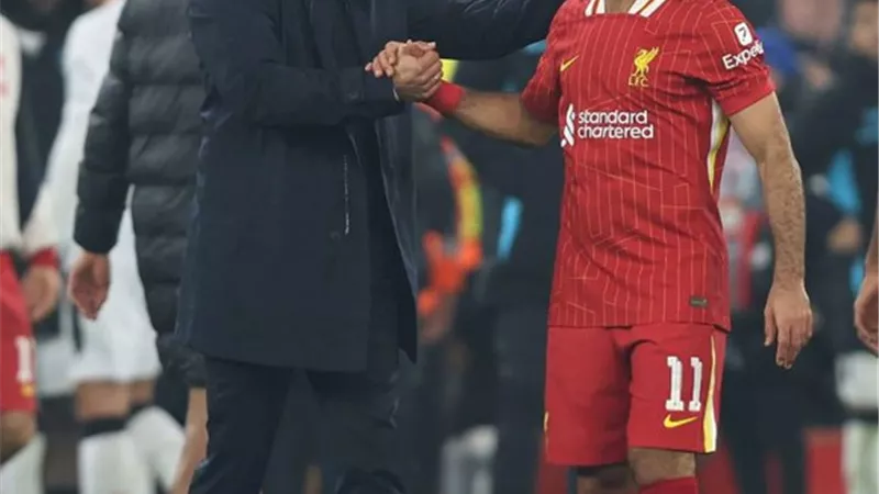 آرني سلوت: محمد صلاح خارج عملية تدوير اللاعبين في تشكيل ليفربول