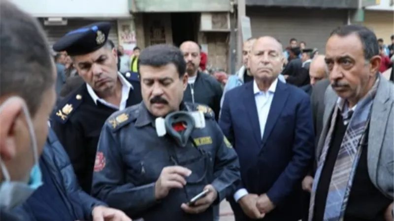 مدير أمن القاهرة ينتقل لموقع عقار الوايلى المنهار بالعباسية