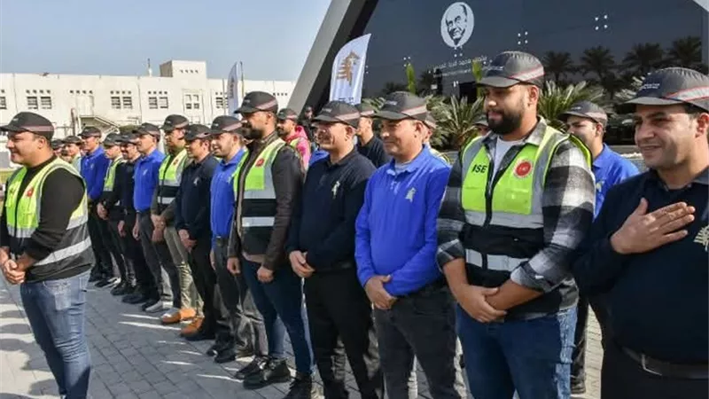 الرئيس السيسي يؤكد علي إزالة جميع التحديات التي تواجه الصناعة