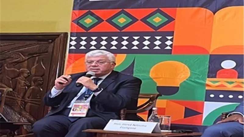عاشور:الحكومة المصرية تقدم 570 منحة دراسية لدول إفريقيا لعام 2025/2024