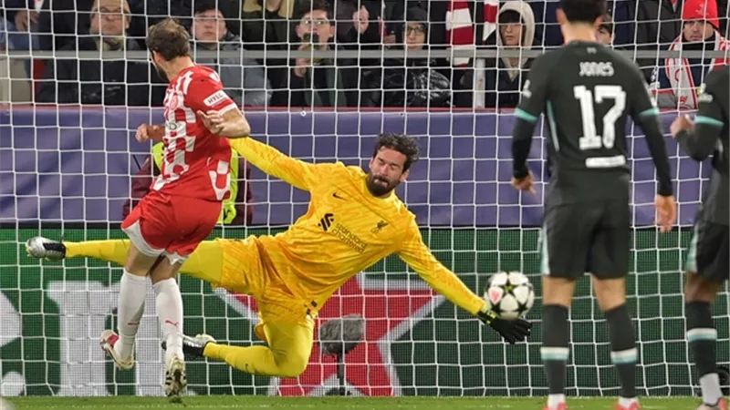 شوط أول سلبى بين ليفربول وجيرونا بدورى أبطال أوروبا
