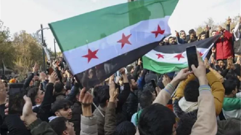 مستشار حكومي سوري: نبدأ عهدًا جديدًا من الأمن والاستقرار