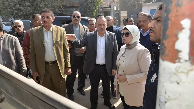 محافظ أسيوط يتفقد موقف ديروط بعد نقله لمنطقة الدلجاوي