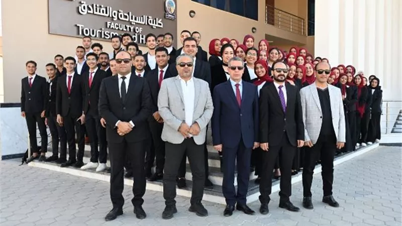 ندوة بتربية الغردقة لمساعدة الطلاب على التأهيل لسوق العمل