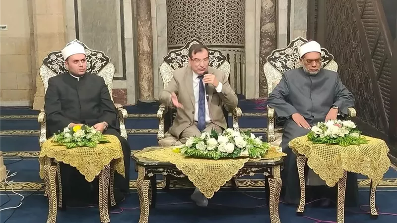 د. العواري: القرآن كتاب الله وتشكيك الحداثيين فيه محض كذب وافتراء