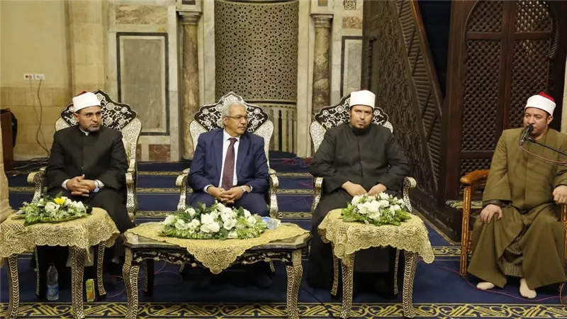 دكتورصديق:التشريعات الإسلامية جاءت بتعاليم الطهارة لتُظهر المسلم