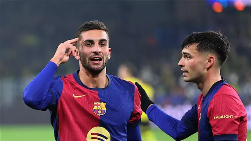 برشلونة يهزم بوروسيا دورتموند فى الوقت القاتل بدورى الأبطال
