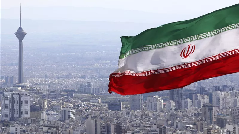 الدول الغربية تهدد إيران بإعادة فرض العقوبات