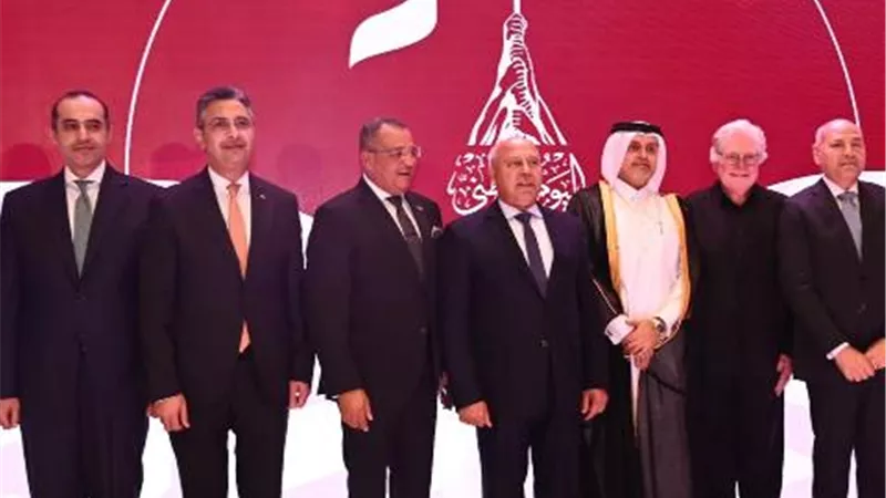 محافظ جنوب سيناء يهنئ دولة قطر بمناسبة اليوم الوطني