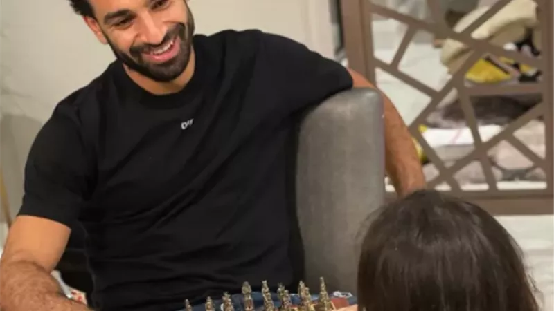 ماذا فعل مشجع ليفربول عند لقائه مع محمد صلاح