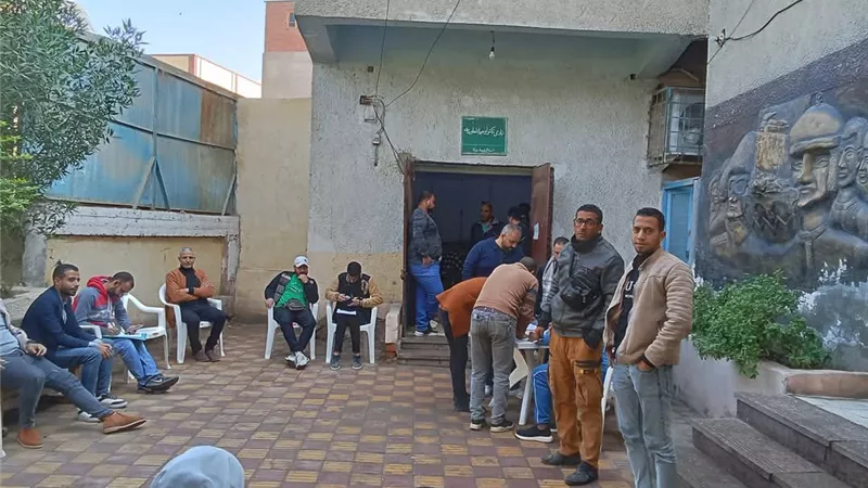 طلاب بني سويف الأهلية في زيارة لمستشفى الصحة النفسية