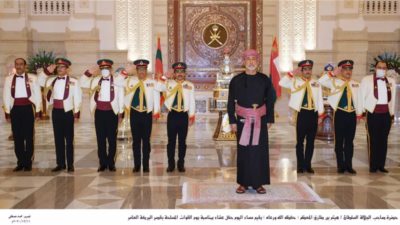 قوات السلطان المسلحة تحظى دوماً برعاية واهتمام السلطان هيثم بن طارق انطلاقاً من واجباتها الوطنية