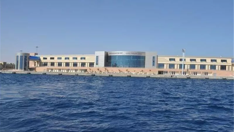اغلاق ميناء الغردقة البحري لسوء الأحوال الجوية