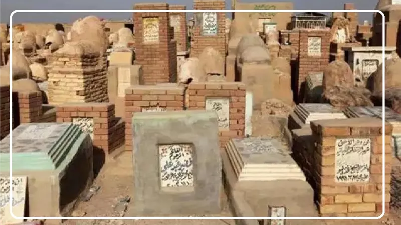 حكم تخصيص يوم الجمعة لزيارة المقابر؟ الإفتاء تجيب