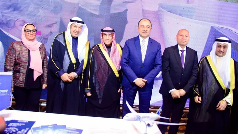 مشاركة متميزة لمصرللطيران في الأسبوع الكويتي