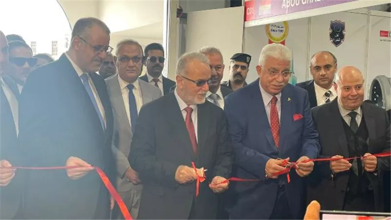 إقبال كبير على الجناح المصري بمعرض بغداد الدولي الثالث لمواد البناء