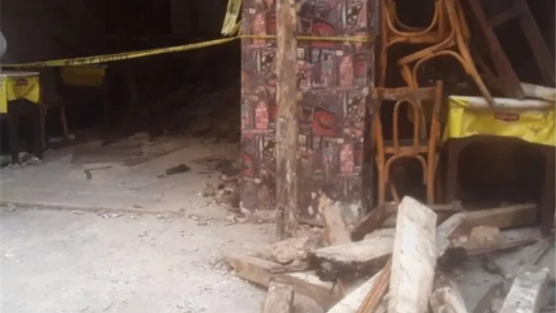 مصرع 3 وإصابة ثلاثة آخرين إثر انهيار سقف مقهى فى بالإسكندرية