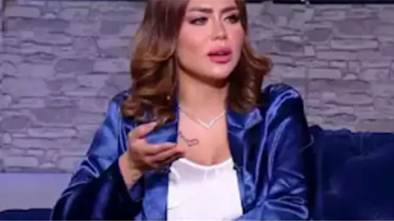 تأجيل محاكمة البلوجر هدير عبد الرازق لجلسة 21 ديسمبر