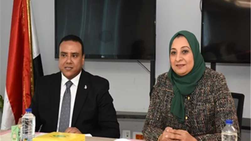 مجلس مركز الاستشارات المالية بعين شمس يعقد جلسته الختامية لعام2024