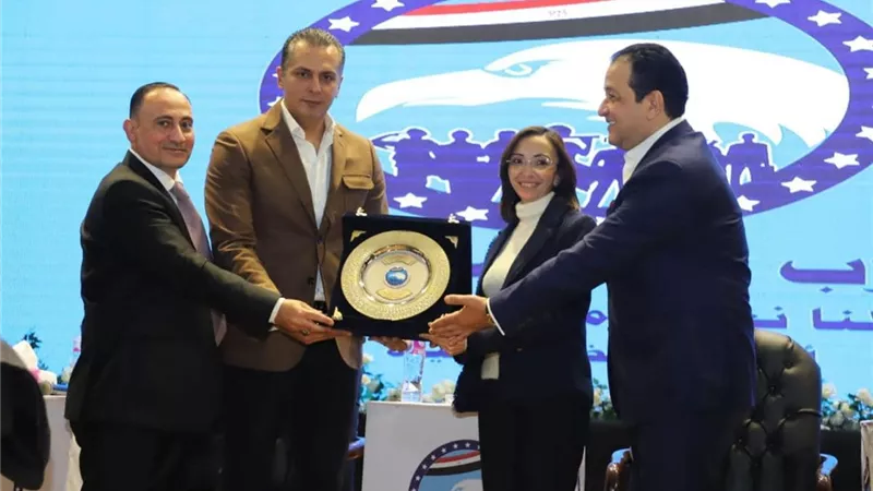 بتوزيع جهاز 100 عروسة و100 رحلة عمرة.. الأمانة المركزية لمستقبل وطن تستكمل زيارتها لمحافظة البحيرة