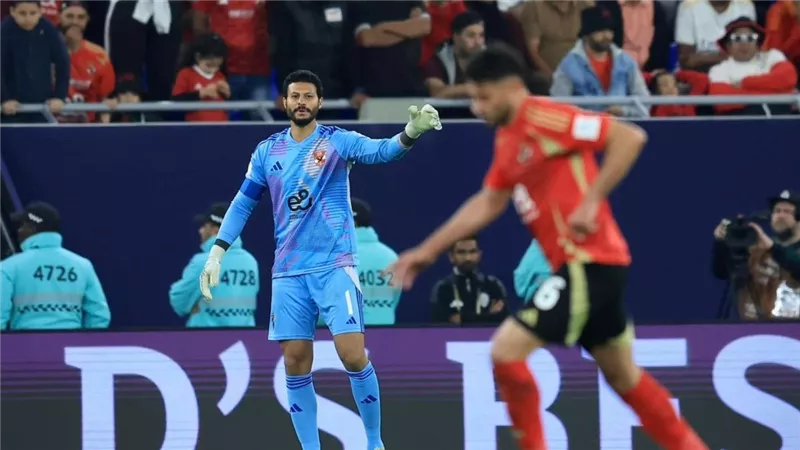 تعرف علي كواليس مشادة الشناوي مع جماهير الأهلي