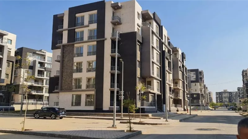 الإسكان: تسليم 15 عمارة ضمن مشروع 