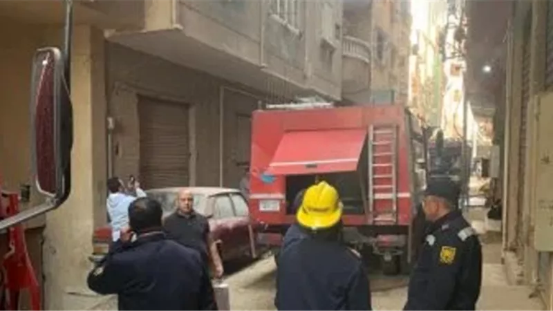 ماس كهربائى وراء اشتعال النيران بشقة المنيل