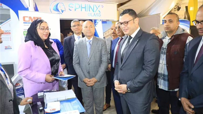 محافظ القاهرة يشهد مؤتمر النظرة المستقبلية وتحديات التنمية العمرانية