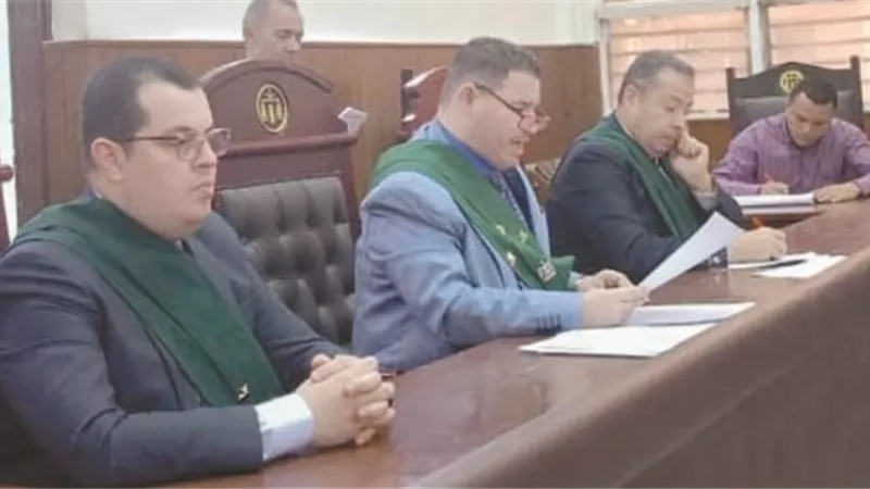 المدير استغل وظيفته للاستيلاء على المال العام