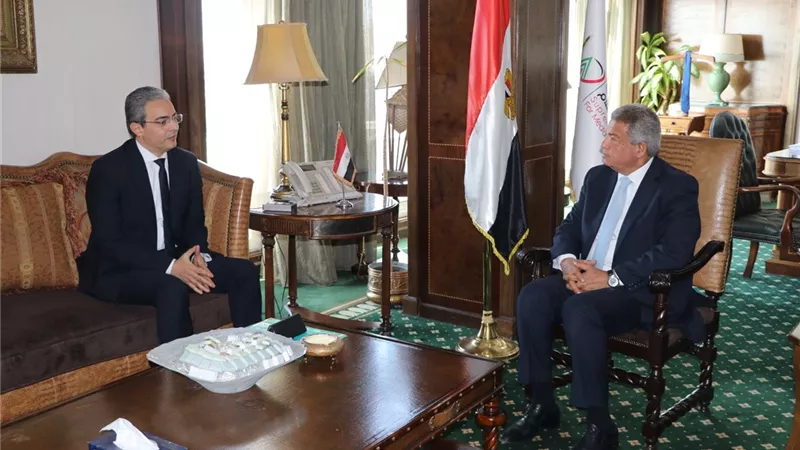 نقيب الإعلاميين يلتقي رئيس الأعلى للإعلام لبحث التعاون المشترك