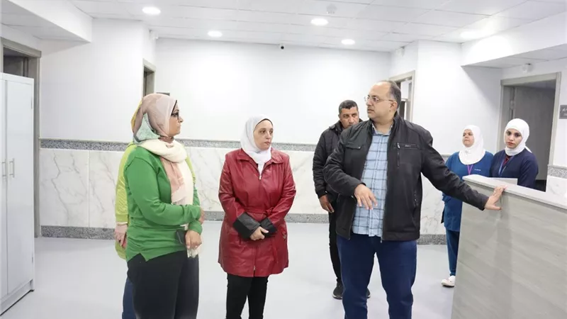 رئيس جهاز مدينة الشيخ زايد تتفقد سير العمل في المستشفى المركزي