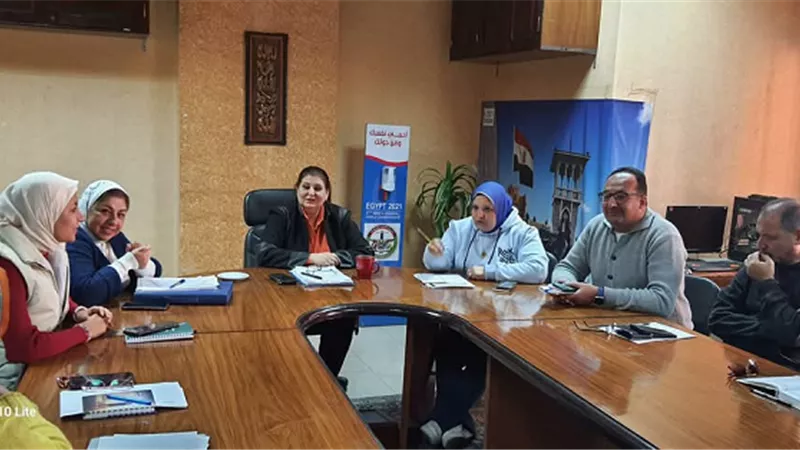 تطالب مديري الإدارات والفروع بالتوسع فى العضويات الجديده