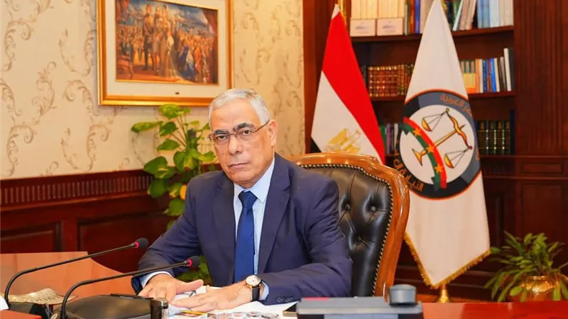 النائب العام يشارك في الجمعية العمومية للنواب العموم العرب بالسعودية