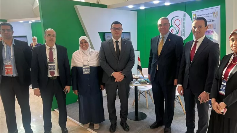 وزير الاسكان يستعرض جهود الدولة فى تنفيذ المشروعات القومية