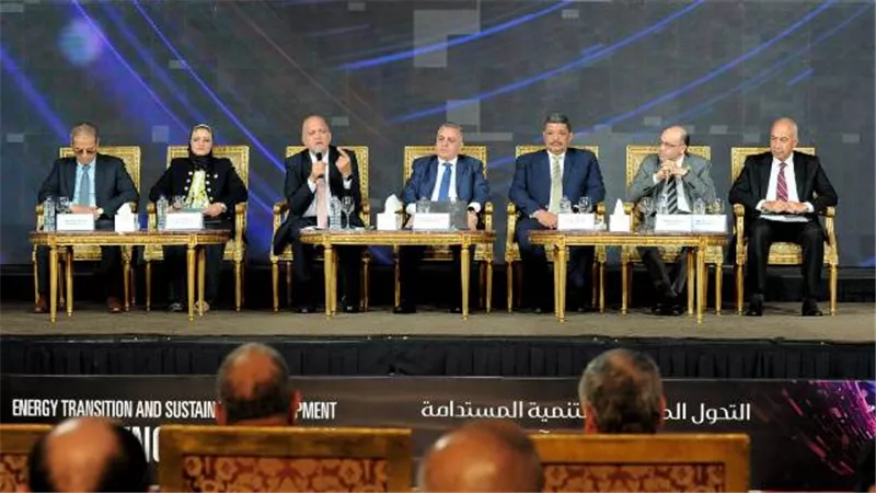 تفاصيل جلسة مؤتمرالأهرام الثالثة حول دورالبترول في تحقيق التحول الطاقي