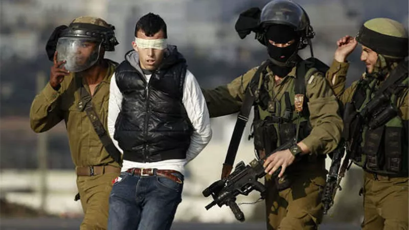 القاهرة الإخبارية: إسرائيل تعتقل 12 فلسطينيا