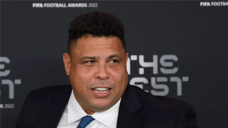 رونالدو يعلن التقدم لرئاسة الاتحاد البرازيلي لكرة القدم