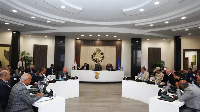 زيادة وتيرة العمل لتنفيذ المشروعات بالخطة الإستثمارية باسوان