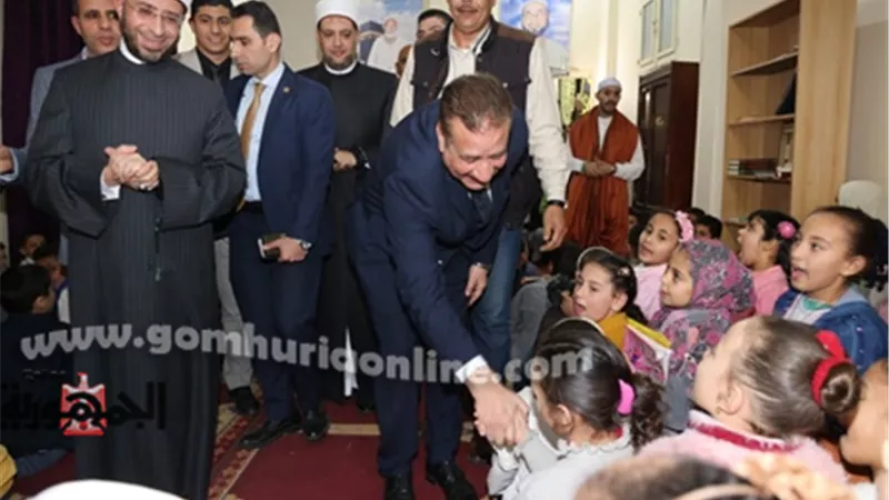 وزير الأوقاف : 