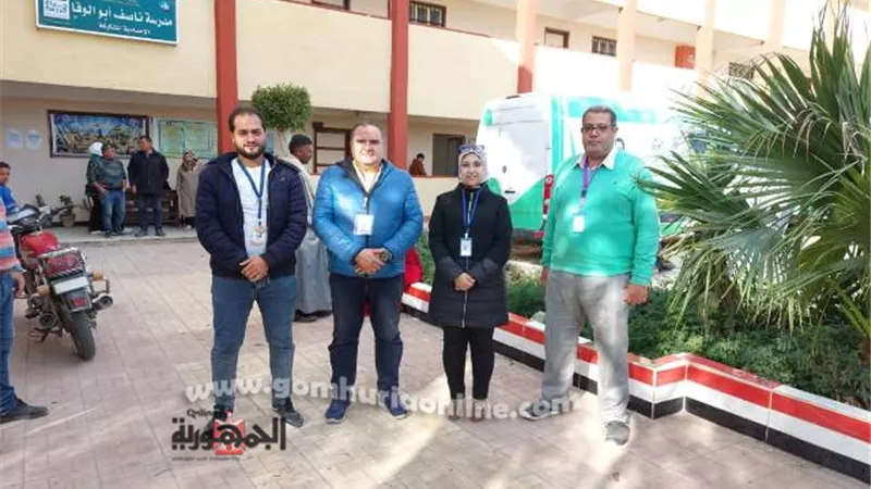 علاج ١٠٢٠ مواطنا بالمجان في قافلة طبية بدمياط