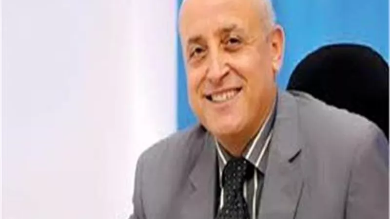 محافظ الأقصر يفتتح ويدشن مشروعات قومية بتكلفة أكثر من ٣ مليارات جنيه