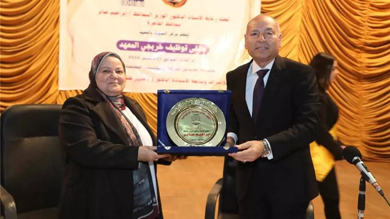 ضمن مبادرة بداية.. محافظ القاهرة يفتتح الملتقى التوظيفى