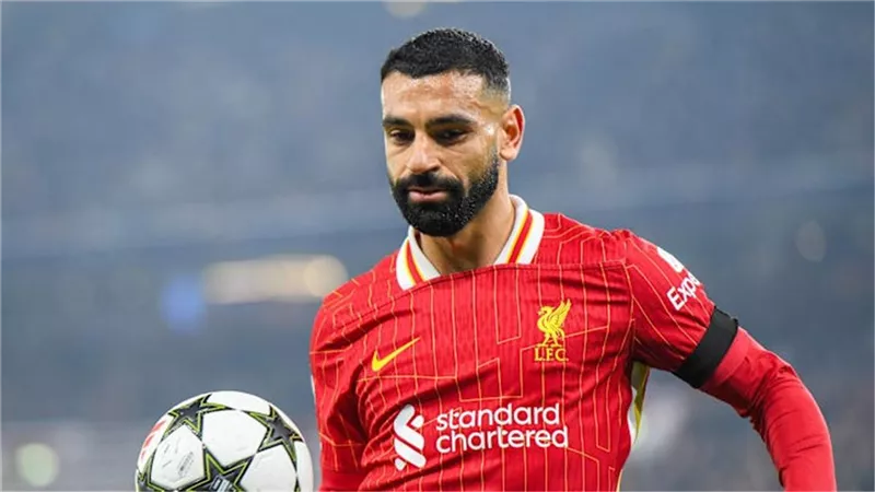 ليفربول يُجهز مفاجأة لجماهيره فى عيد الميلاد بشأن محمد صلاح