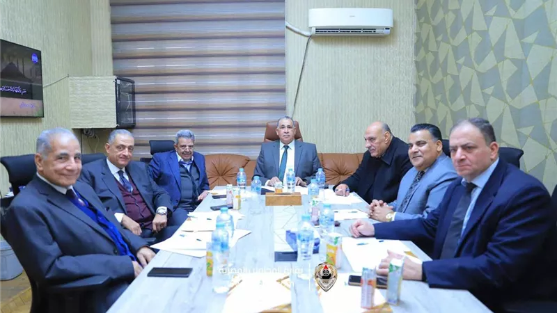 إحالات للنيابة..تفاصيل اجتماع نقيب المحامين بهيئةالمكتب والأمانةالعامة