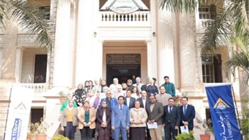 تكريم القائمين على الهوية البصرية لمحافظة القليوبية وجامعة بنها