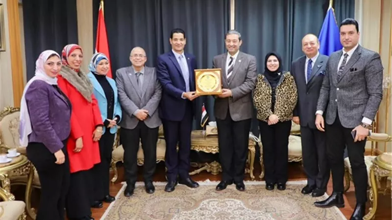 بروتوكول تعاون بين محافظة دمياط وأكاديمية السادات