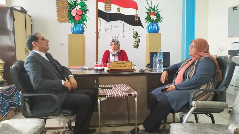 وكيل تعليم جنوب سيناء يتفقد مدرسة جيل اكتوبر المشتركة بشرم الشيخ