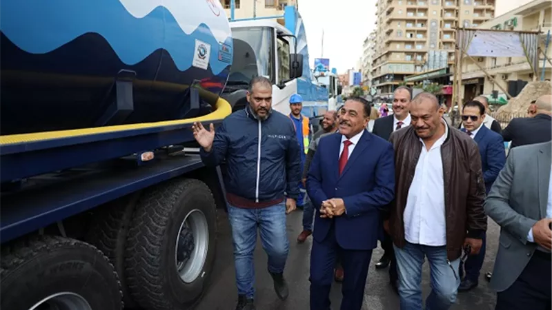 مياه مطروح تحفل بالعيدالقومي للمحافظةب16سيارةمتعددة الأغراض