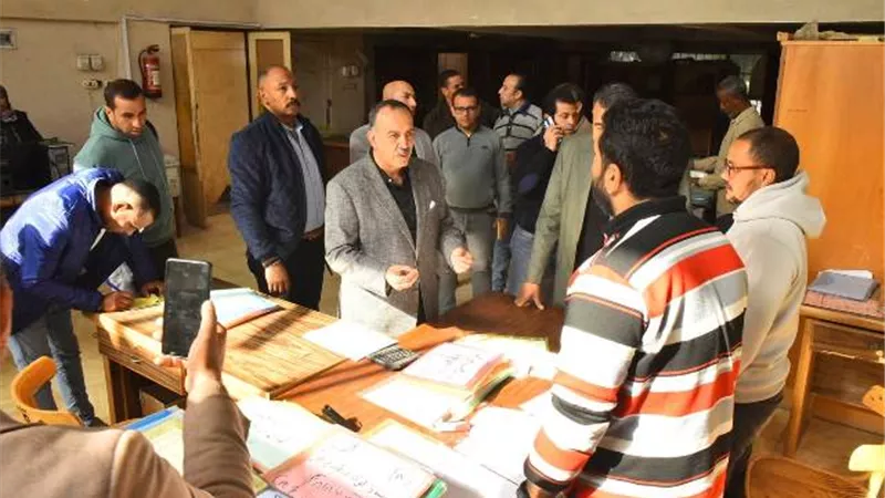 محافظ أسيوط يتفقد المركز التكنولوجي بالفتح